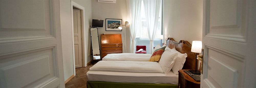 Cassiodoro19 Hotel โรม ภายนอก รูปภาพ