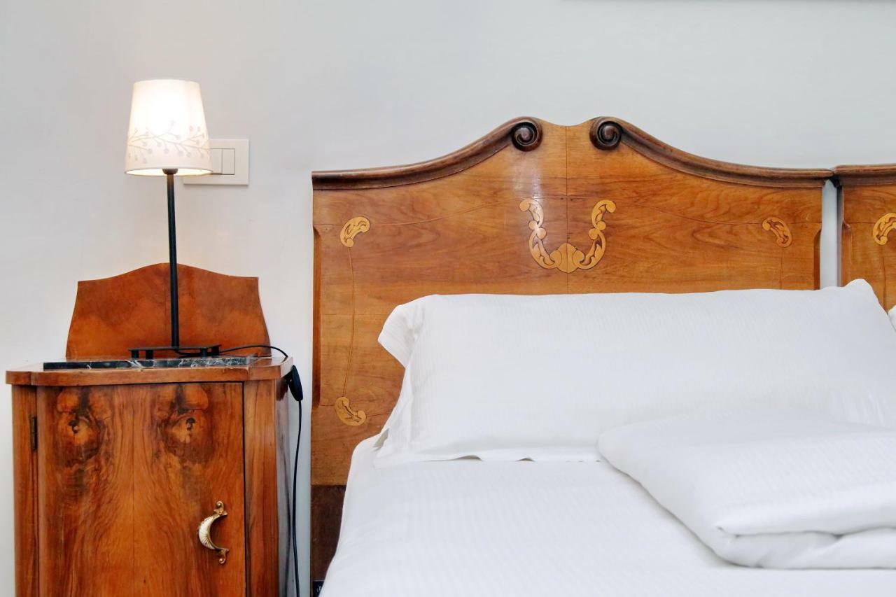 Cassiodoro19 Hotel โรม ภายนอก รูปภาพ