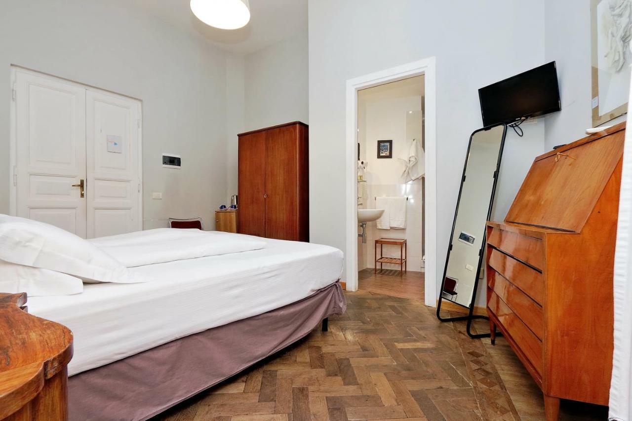 Cassiodoro19 Hotel โรม ภายนอก รูปภาพ